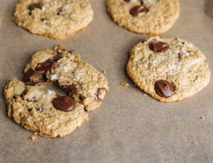 Tahini Maple Chocolate Chip Cookies