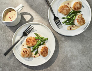 Scallops in a Maple-Lemon Sauce